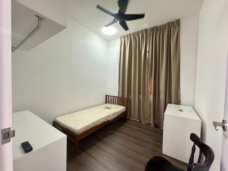 Kondominium untuk Dijual di Vertu Resort - Jayden Yeap - Bedroom - PropertyGuru.com.my