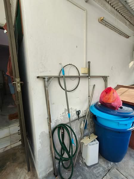 1-storey Terraced House for Rent in Taman Sungai Ara (Sungai Ara) - Pen Teo - Back Yard  - PropertyGuru.com.my