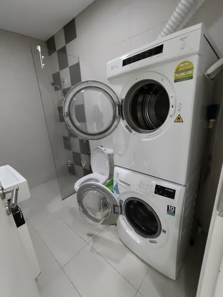 Service Residence for Rent at Three28 Tun Razak - Evie Au - Bathroom - PropertyGuru.com.my