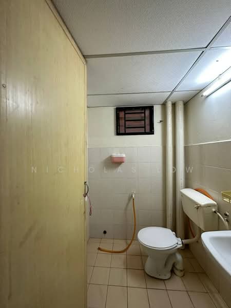 Flat for Rent at Impian Stulang - Nicholas Low - Bathroom - PropertyGuru.com.my
