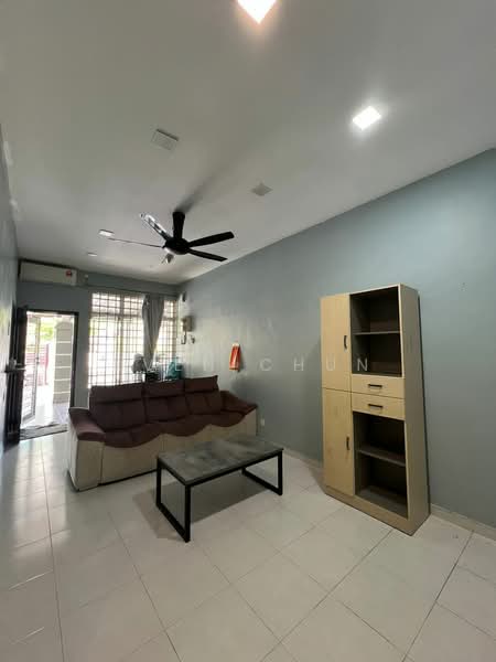 1-storey Terraced House for Rent in Taman Setia Indah (Tebrau) - Even Chun - Living Room - PropertyGuru.com.my
