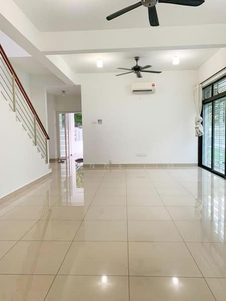 Rumah Kluster untuk Dijual di Taman Adda Heights (Tebrau) - Yvonne Lim - Living Room - PropertyGuru.com.my