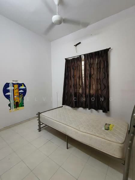 2-storey Terraced House for Rent in Bandar Seri Botani (Simpang Pulai) - Kelvin Chong - Bedroom - PropertyGuru.com.my