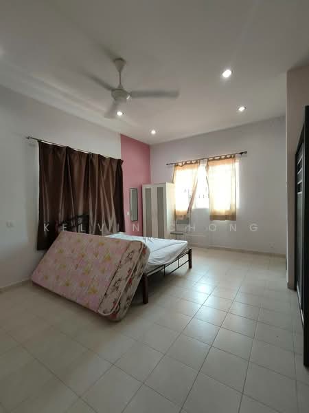 2-storey Terraced House for Rent in Bandar Seri Botani (Simpang Pulai) - Kelvin Chong - Bedroom - PropertyGuru.com.my