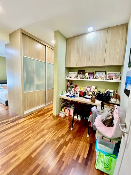 Terraced House for Sale in Taman Puchong Hartamas (Puchong) - Derrick Yeong - Study - PropertyGuru.com.my