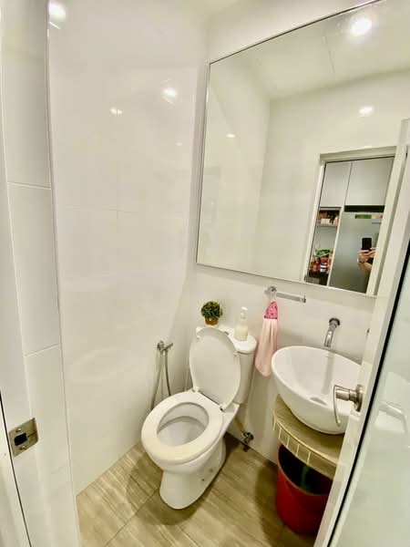 Terraced House for Sale in Taman Puchong Hartamas (Puchong) - Derrick Yeong - Bathroom - PropertyGuru.com.my