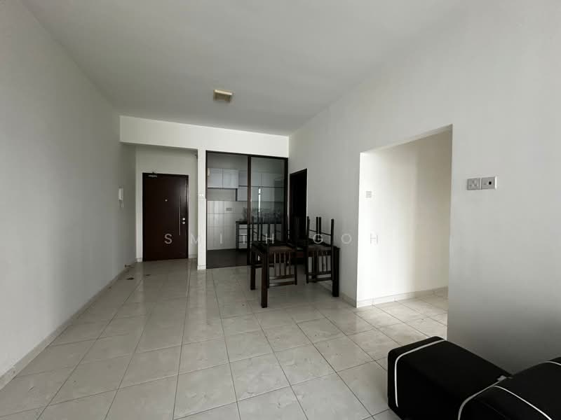 Service Residence for Sale at Jentayu Residensi @ Tampoi - Smith Goh - Living Room - PropertyGuru.com.my