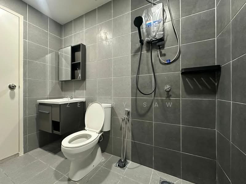 Kondominium untuk Disewa di Vierra Residence - Zeckry Saw - Bathroom - PropertyGuru.com.my