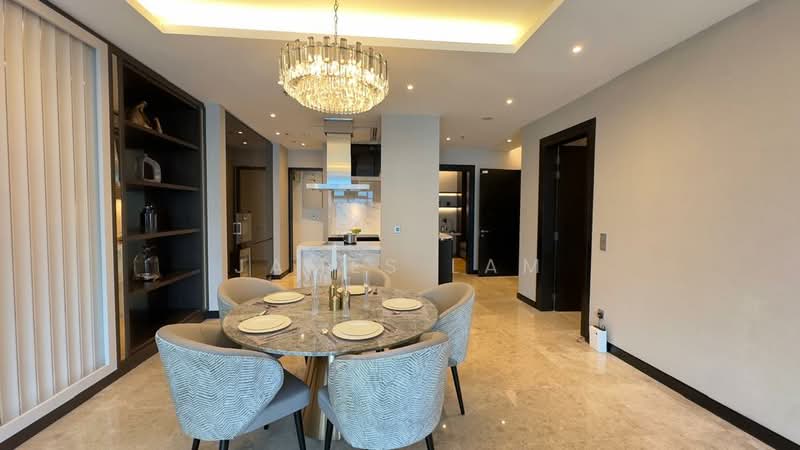 Servis Apartment untuk Dijual di The Ritz-Carlton Residences - James Lam - Dining Room - PropertyGuru.com.my
