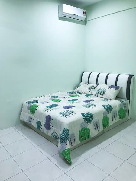 Condominium for Rent at The Peak Residences - Andrew Chow - Bedroom - PropertyGuru.com.my