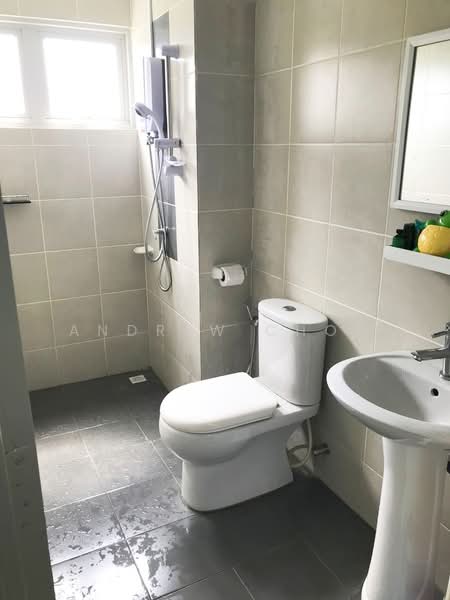Condominium for Rent at The Peak Residences - Andrew Chow - Bathroom - PropertyGuru.com.my
