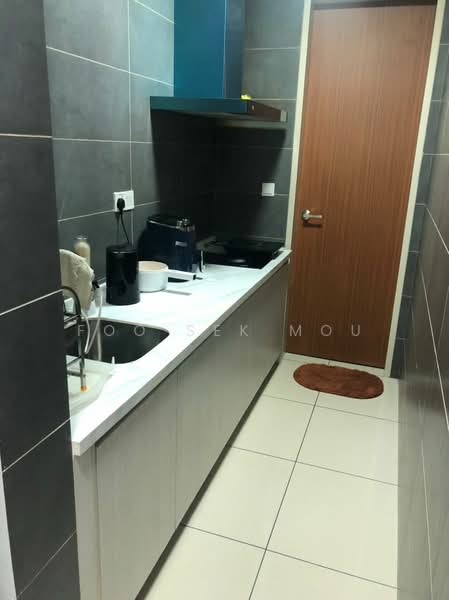 Service Residence for Sale at Citizen @ Old Klang Road - Foo Sek Mou - Kitchen - PropertyGuru.com.my