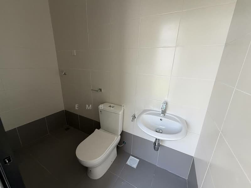 Cluster House for Sale in Iskandar Puteri (Nusajaya) (Johor) - Ember Lim - Bathroom - PropertyGuru.com.my