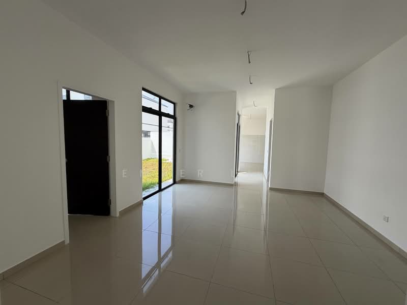 Cluster House for Sale in Iskandar Puteri (Nusajaya) (Johor) - Ember Lim - Interior - PropertyGuru.com.my