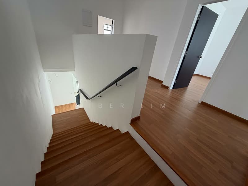 RESIDENSI BOTANI 3 - 4