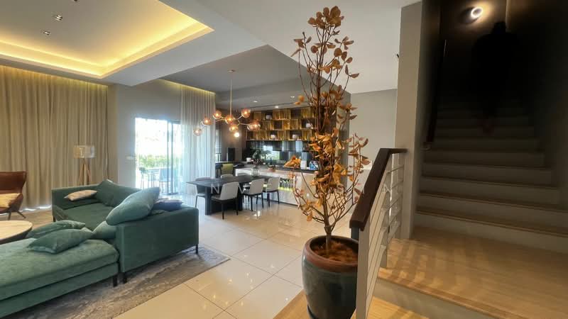 Semi-Detached House for Sale in Taman Semanja (Kajang) - Denver Sin - Living Room - PropertyGuru.com.my
