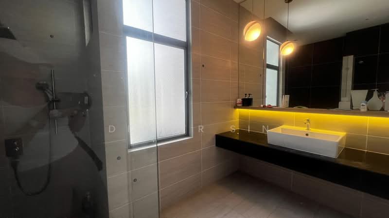 Semi-Detached House for Sale in Taman Semanja (Kajang) - Denver Sin - Bathroom - PropertyGuru.com.my