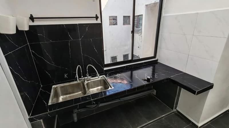 Flat for Rent at Flat Tasek 64 - Kasper Lee - Kitchen - PropertyGuru.com.my