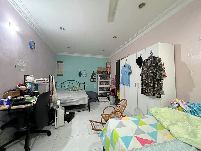 Rumah Teres 2 Tingkat untuk Dijual di Taman Megah (Cheras) - Denver Sin - Bedroom - PropertyGuru.com.my