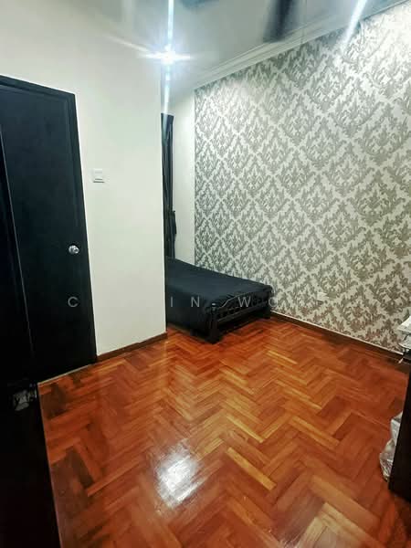 2-storey Terraced House for Sale in Taman Daya (Johor Bahru) - Calvin Wong - Bedroom - PropertyGuru.com.my