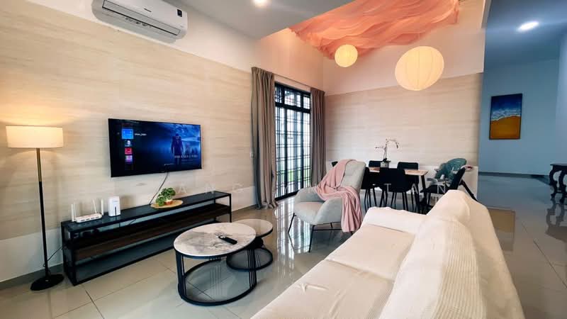 Semi-Detached House for Rent in Johor Bahru (Johor) - Shiang Yng Tan - Living Room - PropertyGuru.com.my