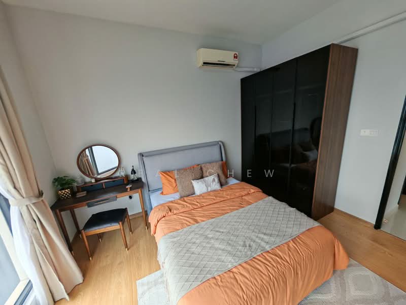 Condominium for Sale at Kings Bay @ Country Garden Danga Bay - Real Chew - Bedroom - PropertyGuru.com.my