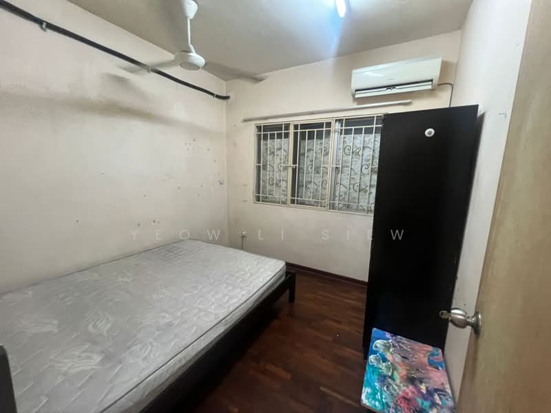 Condominium for Sale at Green Avenue Condominium - Yeow Li Siew - Bedroom - PropertyGuru.com.my