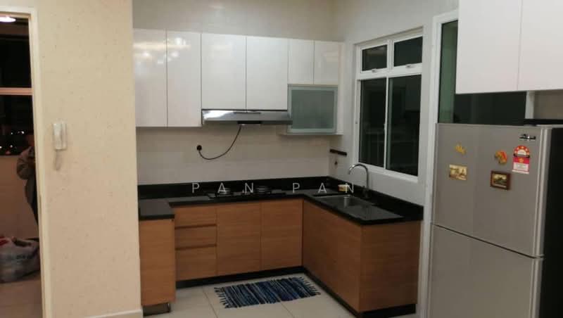 Servis Apartment untuk Disewa di Skysuites @ Meldrum Hills - Pan Pan - Kitchen - PropertyGuru.com.my