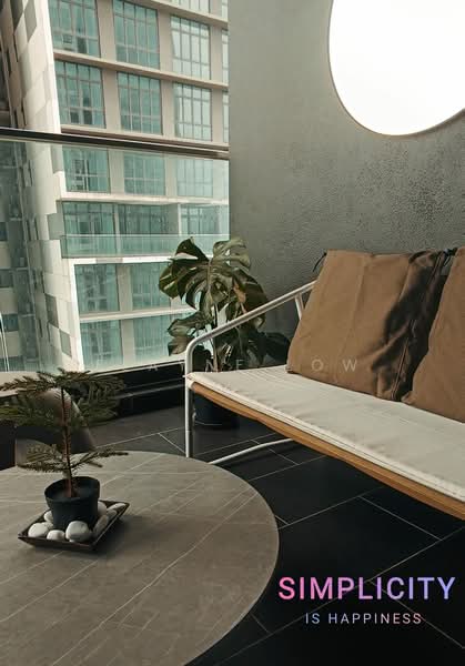 Servis Apartment untuk Dijual di Setia Sky 88 - Elayne Low - Balcony - PropertyGuru.com.my