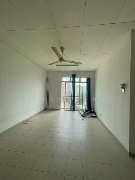 Apartment for Sale at Lake View Suites - Benson Ong - Living Room - PropertyGuru.com.my