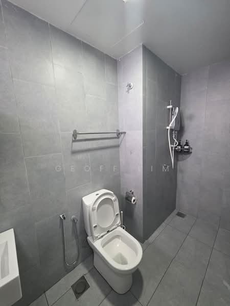 Servis Apartment untuk Dijual di M Vertica - Geoff Lim - Bathroom - PropertyGuru.com.my