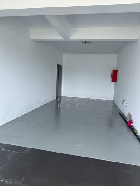 Factory for Rent in Sungai Buloh (Selangor) - Cassandra Bay - Interior - PropertyGuru.com.my