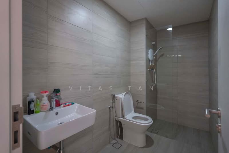 Service Residence for Rent at BeCentral @ i-City - Vitas Tan - Bathroom - PropertyGuru.com.my