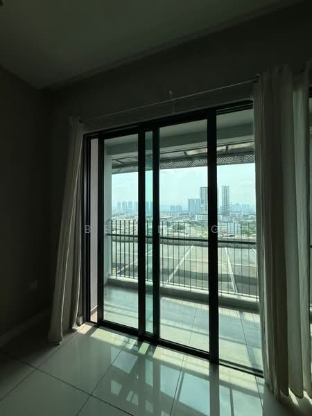 Servis Apartment untuk Disewa di UNIO Residence - Ben Ling - Balcony - PropertyGuru.com.my