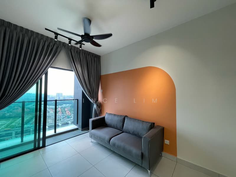 Servis Apartment untuk Disewa di Majestic Maxim - Vince Lim - Living Room - PropertyGuru.com.my