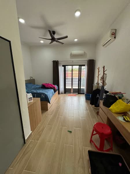 2-storey Terraced House for Sale in Bandar Kinrara (Selangor) - Xindy Chia - Bedroom - PropertyGuru.com.my