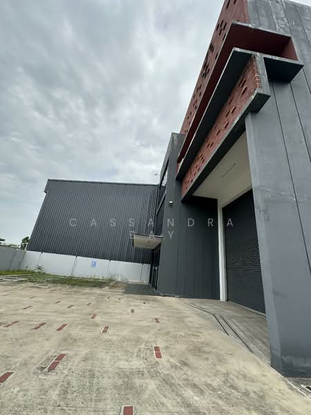 Factory for Sale in Sungai Buloh (Selangor) - Cassandra Bay - Exterior - PropertyGuru.com.my