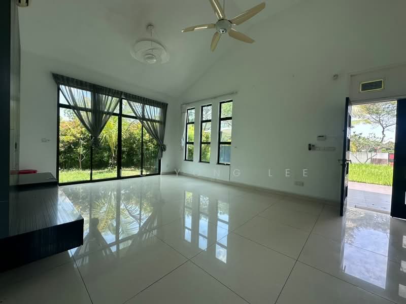 Bungalow for Sale in Iskandar Puteri (Nusajaya) (Johor) - Ping Yong Lee - Living Room - PropertyGuru.com.my