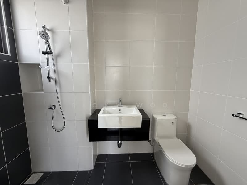 Cluster House for Sale in Eco Botanic 2 (Iskandar Puteri (Nusajaya)) - Ricky Woo - Bathroom - PropertyGuru.com.my