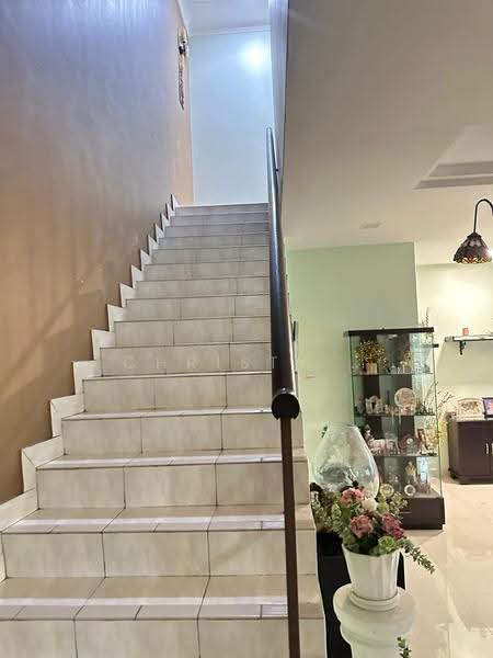 Rumah Berkembar untuk Dijual di Taman Bukit Serdang (Seri Kembangan) - Christy Chan - Interior - PropertyGuru.com.my