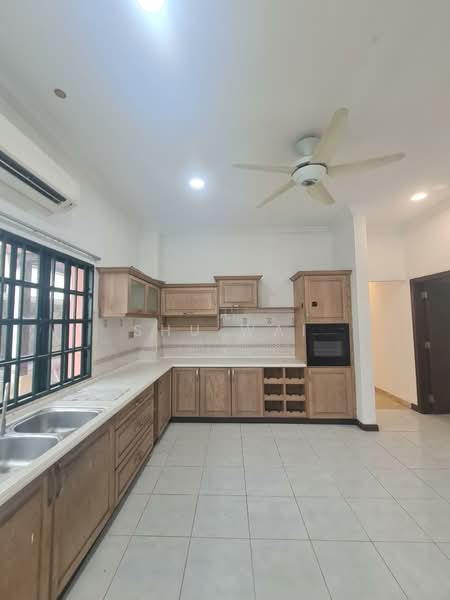 Banglo Lot Kosong untuk Dijual di Petaling Jaya (Selangor) - Shu Wai - Kitchen - PropertyGuru.com.my