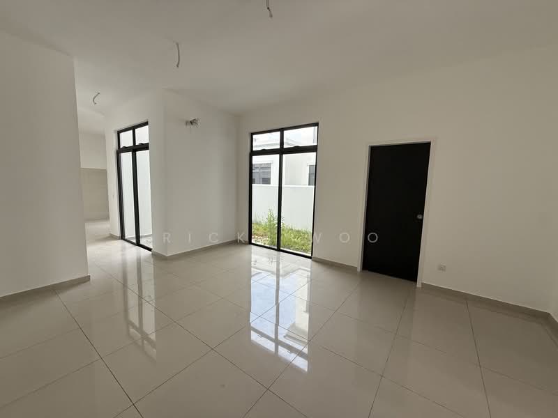 Cluster House for Sale in Eco Botanic 2 (Iskandar Puteri (Nusajaya)) - Ricky Woo - Living Room - PropertyGuru.com.my