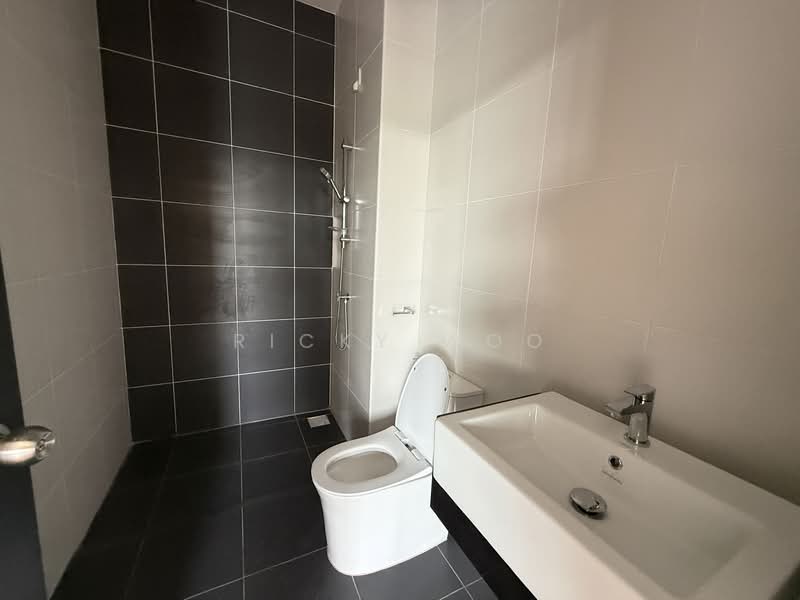 Cluster House for Sale in Eco Botanic 2 (Iskandar Puteri (Nusajaya)) - Ricky Woo - Bathroom - PropertyGuru.com.my