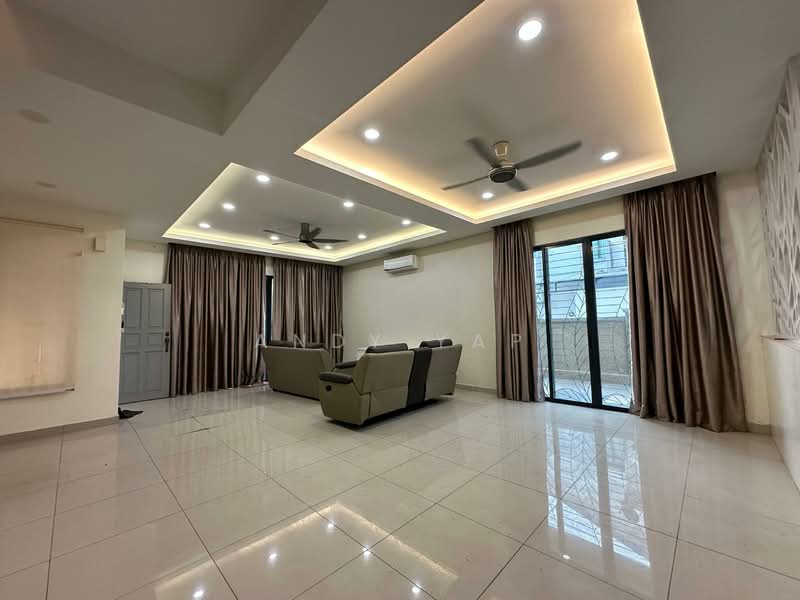 2-storey Terraced House for Sale in Saujana Rawang (Rawang) - Andy Yap - Living Room - PropertyGuru.com.my