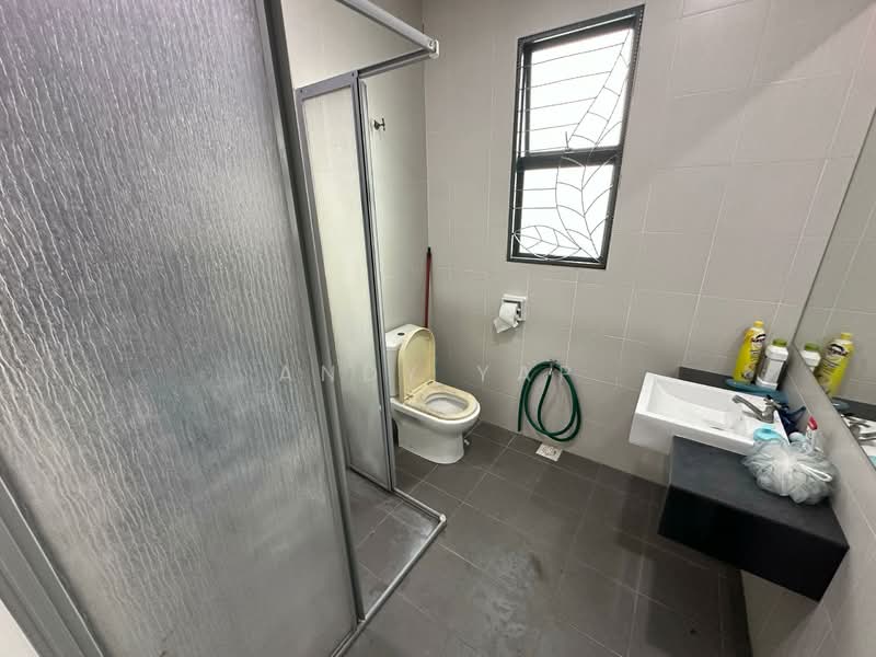 2-storey Terraced House for Sale in Saujana Rawang (Rawang) - Andy Yap - Bathroom - PropertyGuru.com.my