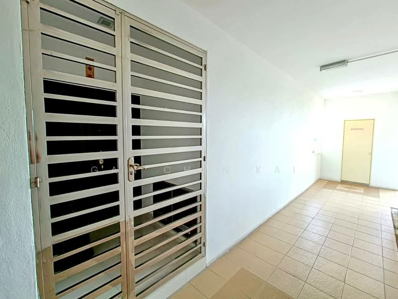 Kondominium untuk Disewa di D'Piazza - Gan Chun Kai - Entrance - PropertyGuru.com.my