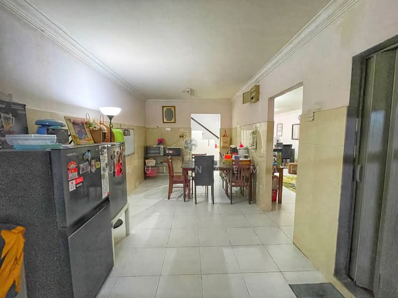 2-storey Terraced House for Sale in Bandar Baru Bangi (Selangor) - Nurul Naemah - Kitchen - PropertyGuru.com.my