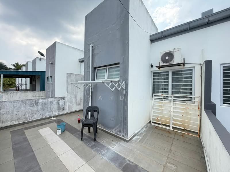 2-storey Terraced House for Sale in Bandar Tasik Puteri (Rawang) - Bernard Ong - Exterior - PropertyGuru.com.my