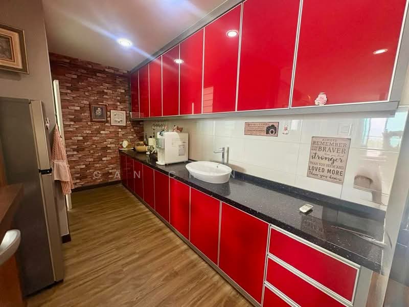 Condominium for Rent at Vertiq - Gan Chun Kai - Kitchen - PropertyGuru.com.my