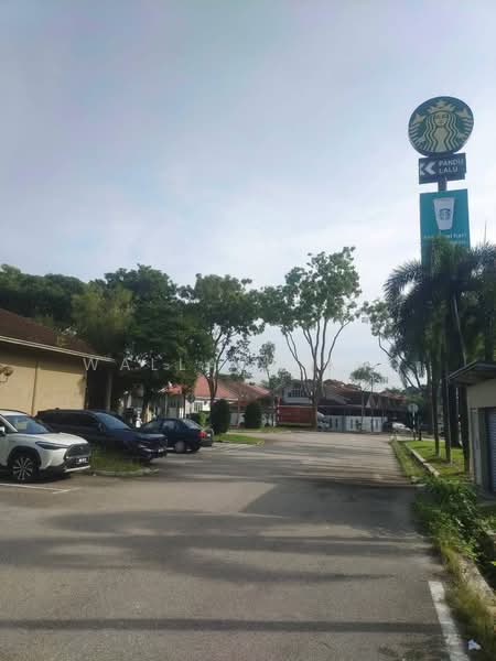 1.5-storey Terraced House for Sale in Taman Seri Austin (Tebrau) - Wallace Ang - Exterior - PropertyGuru.com.my